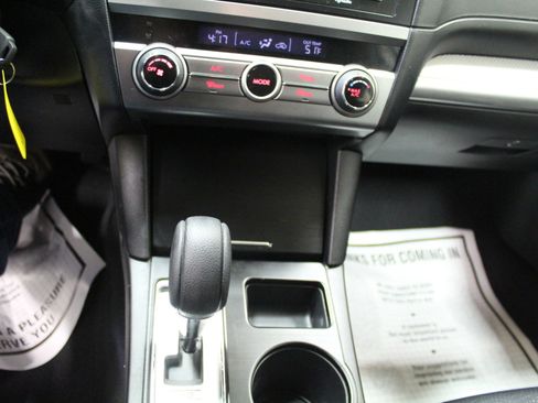 Used 2017 Subaru Legacy 2.5i w/ Alloy Wheel Package image 15