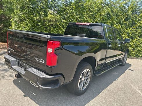Certified 2023 Chevrolet Silverado 1500 High Country w/ Z71 Off-Road Package AWD/4WD image 29