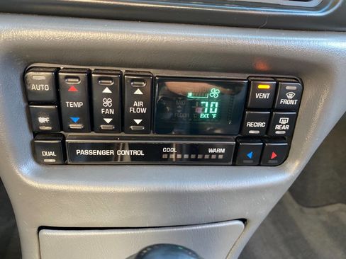 Used 2003 Buick Regal GS FWD image 36