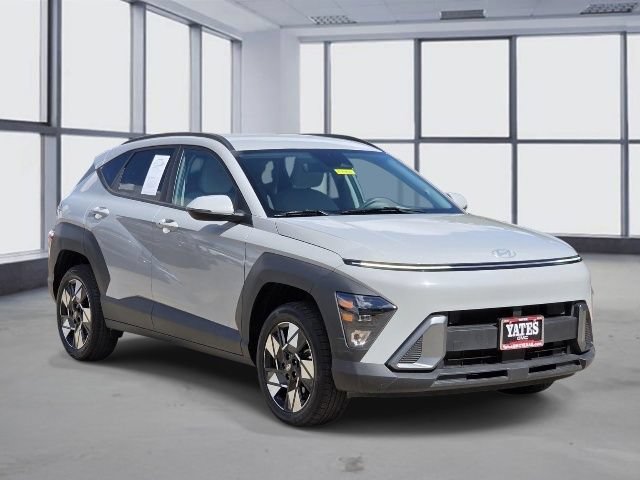 Used 2025 Hyundai Kona SEL AWD/4WD image 5