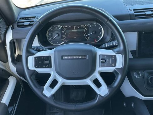 Used 2023 Land Rover Defender 110 S image 11