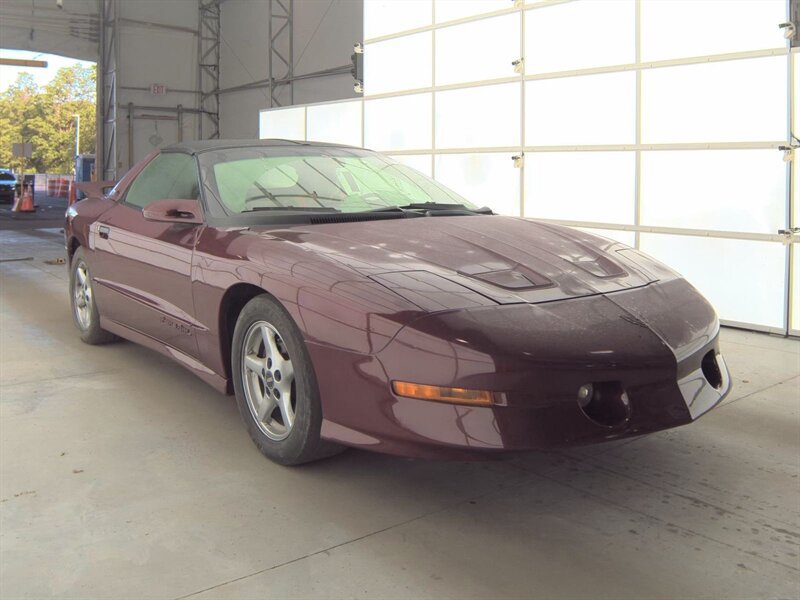Used 1995 Pontiac Firebird Trans Am RWD image 1