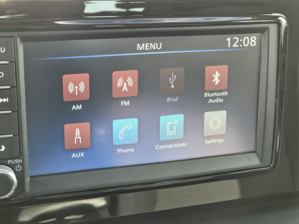Used 2025 Nissan Kicks S FWD image 17