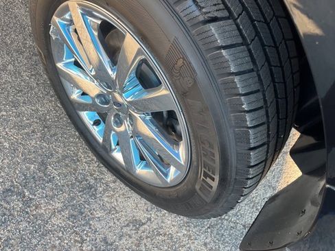 Used 2013 Ford Edge SEL image 7