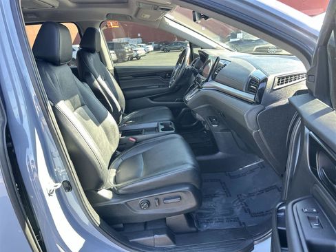 Used 2024 Honda Odyssey Touring image 14