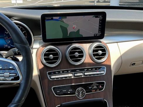 Certified 2021 Mercedes-Benz C 300 4MATIC Sedan image 11