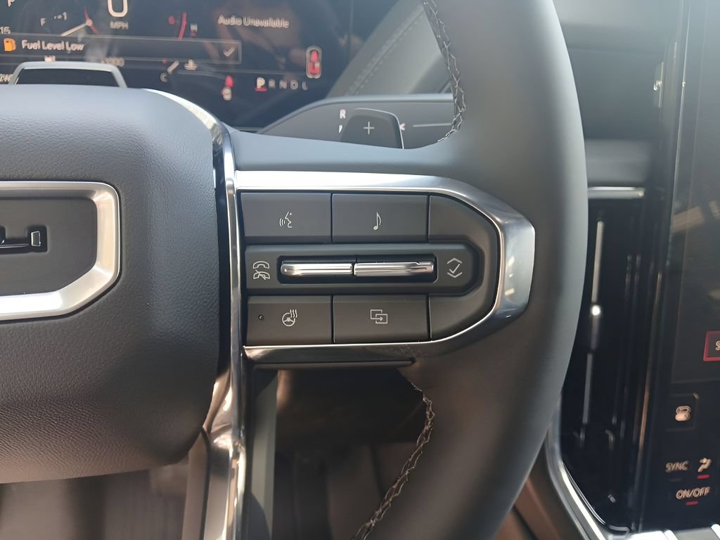 New 2026 GMC Yukon Denali w/ Denali Reserve Package AWD/4WD image 12