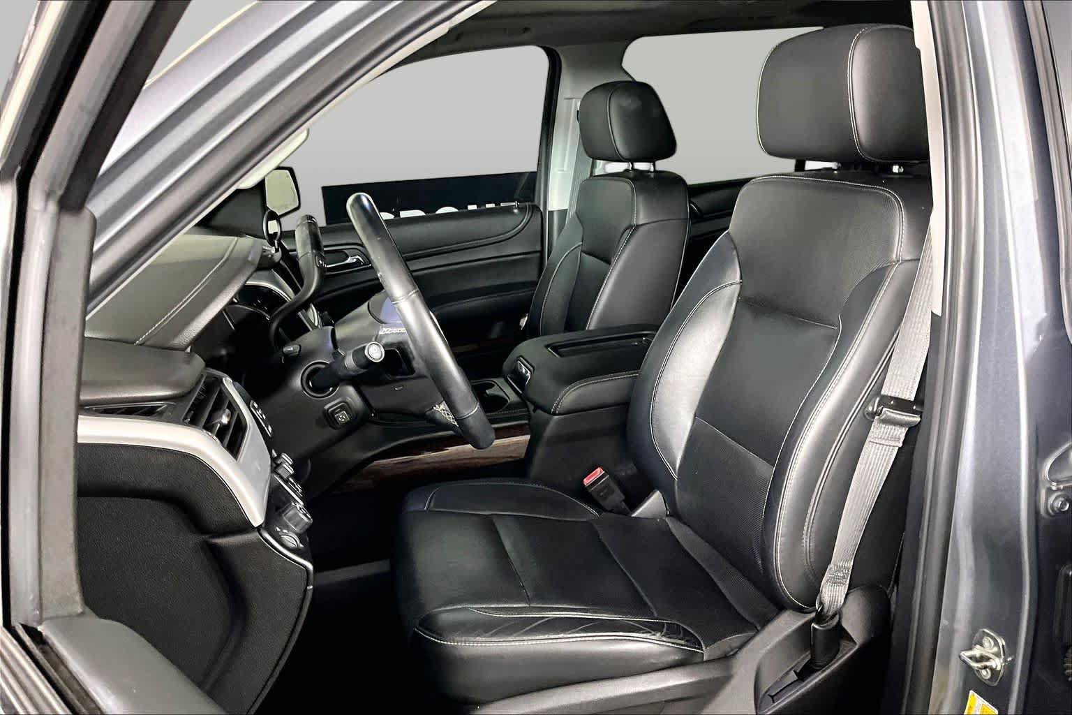 Used 2018 GMC Yukon XL SLT w/ Premium Edition RWD image 8