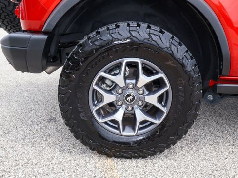 Used 2024 Ford Bronco Badlands AWD/4WD image 36