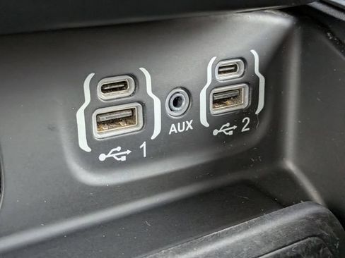 Used 2022 RAM 1500 Big Horn AWD/4WD image 20