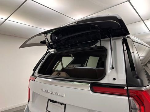 New 2026 GMC Yukon Denali image 26