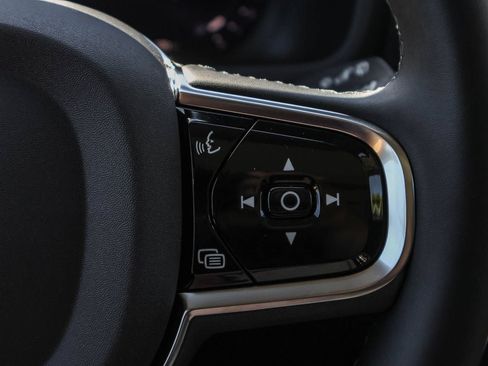 New 2026 Volvo XC90 B6 Plus w/ Protection Package AWD/4WD image 33