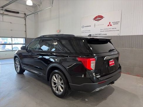 Used 2021 Ford Explorer XLT AWD/4WD image 8