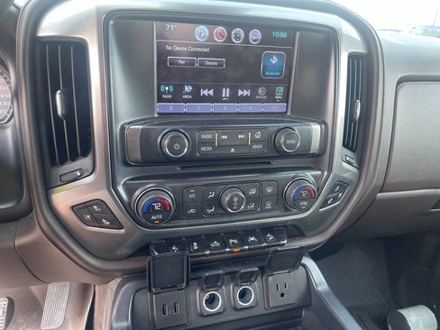 Used 2017 Chevrolet Silverado 1500 LTZ Z71 w/ LTZ Plus Package AWD/4WD image 22