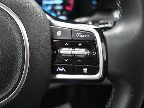 Certified 2023 Kia Sorento SX image 27