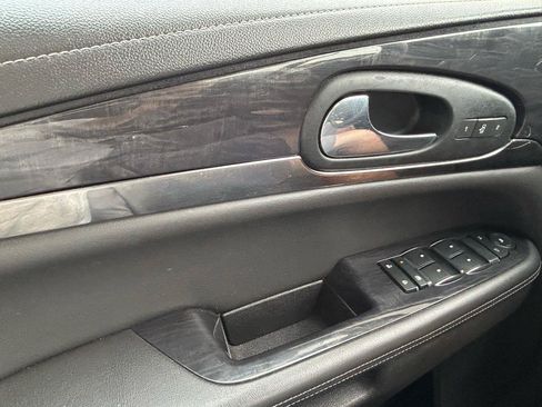 Used 2016 Buick Enclave Leather FWD image 29