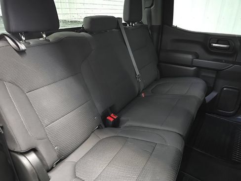 Used 2022 Chevrolet Silverado 1500 Custom Trail Boss AWD/4WD image 16
