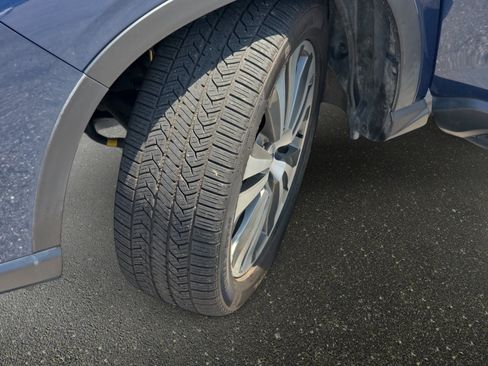Used 2019 Subaru Ascent Limited AWD/4WD image 38