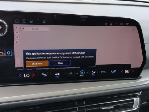 Certified 2024 Chevrolet Traverse LT w/ Trailering Package AWD/4WD image 14