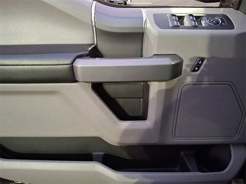 Used 2016 Ford F150 XLT w/ Equipment Group 301A Mid image 17