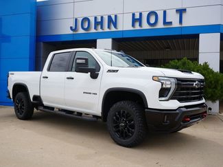 New 2026 Chevrolet Silverado 2500 LT w/ Trail Boss Package AWD/4WD video 2