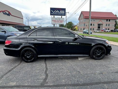 Used 2015 Mercedes-Benz E 350 4MATIC Sedan image 4