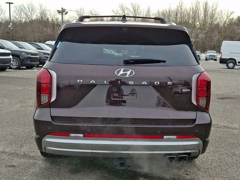 Used 2023 Hyundai Palisade Calligraphy image 10