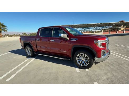 Used 2021 GMC Sierra 1500 SLT w/ SLT Premium Package image 2