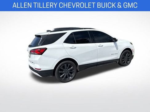 Certified 2024 Chevrolet Equinox RS w/ RS Leather Package image 9