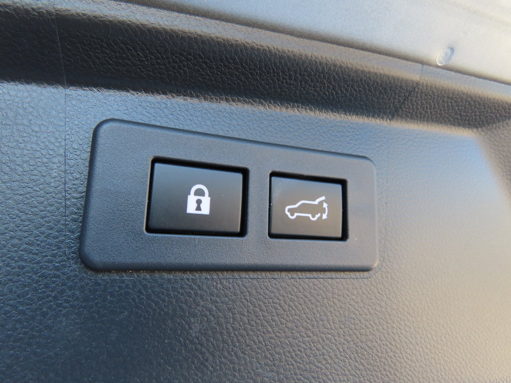 Used 2020 Subaru Outback Premium AWD/4WD image 29