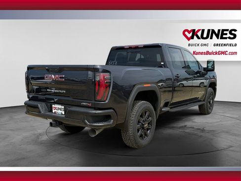 New 2026 GMC Sierra 2500 AT4 w/ AT4 Premium Plus Package AWD/4WD image 8