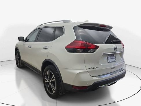 Used 2019 Nissan Rogue SV w/ Premium Package AWD/4WD image 8