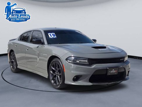 Used 2019 Dodge Charger GT w/ Blacktop Package RWD image 2