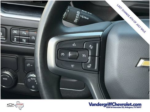 Used 2024 Chevrolet Tahoe LT w/ Luxury Package RWD image 13