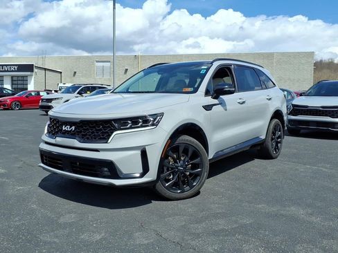 Used 2022 Kia Sorento SX image 3