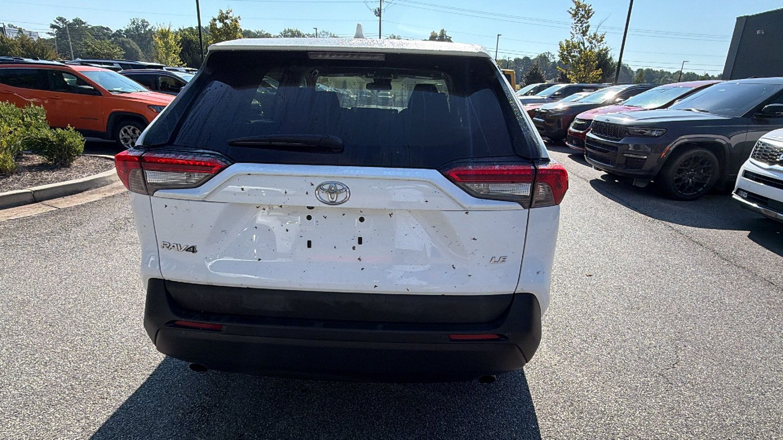 Used 2023 Toyota RAV4 LE FWD image 9