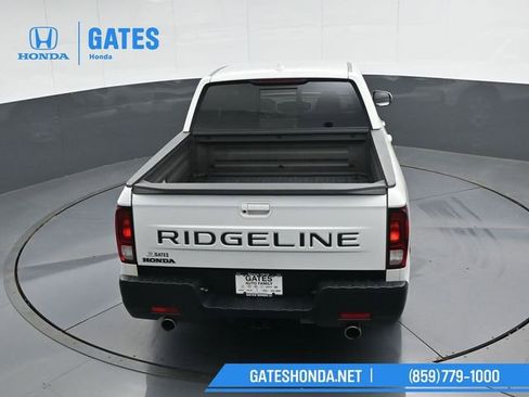 Certified 2025 Honda Ridgeline RTL image 44