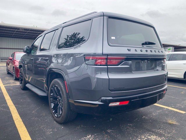 Used 2023 Jeep Wagoneer Series II AWD/4WD image 13