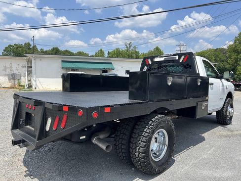 Used 2019 RAM 3500 Tradesman AWD/4WD image 6