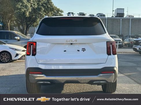 Used 2025 Kia Sorento SX FWD image 5