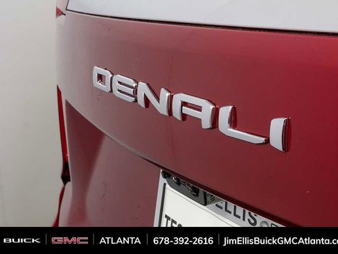 New 2026 GMC Yukon Denali w/ Denali Reserve Package AWD/4WD image 37