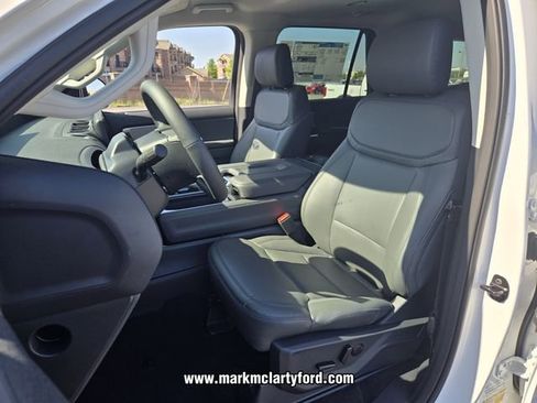 New 2026 Ford Expedition Active RWD image 6