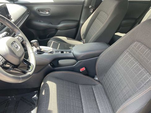 Certified 2024 Honda HR-V Sport image 13
