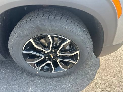 Used 2023 Chevrolet TrailBlazer ACTIV w/ Convenience Package FWD image 18