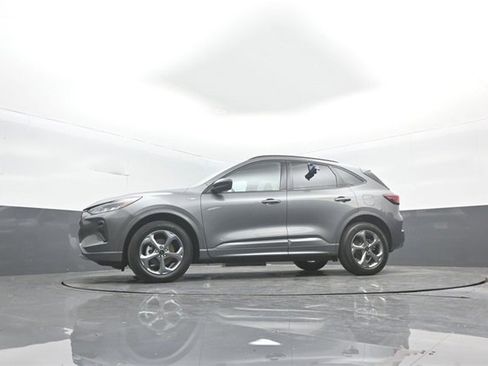 Certified 2023 Ford Escape ST-Line w/ Tech Pack #1 image 33