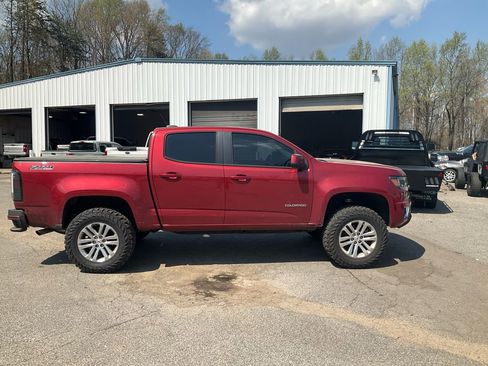 Used 2016 Chevrolet Colorado Z71 image 4
