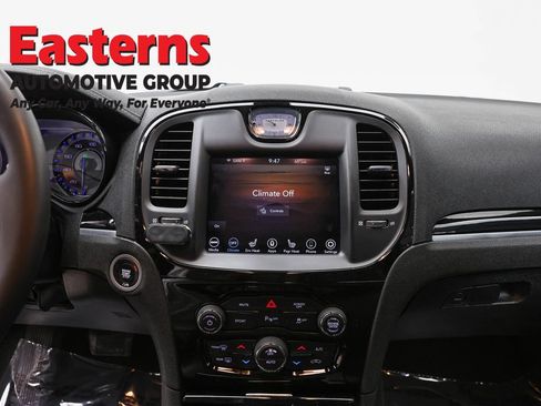Used 2023 Chrysler 300 S RWD image 12