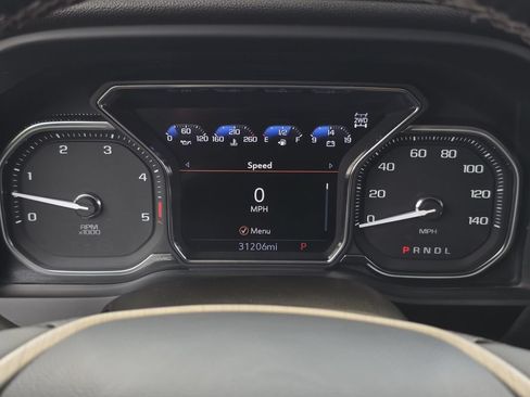Used 2023 GMC Sierra 2500 Denali w/ Denali Black Diamond Edition AWD/4WD image 13