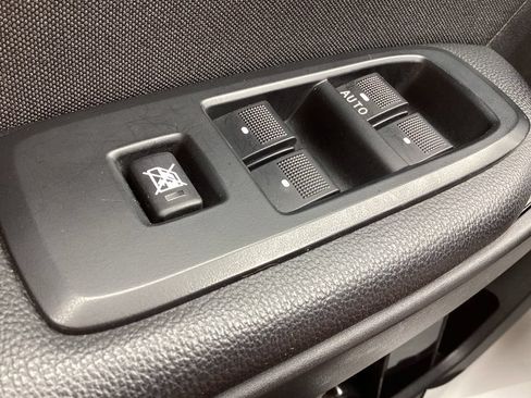 Used 2019 Ford Ranger XLT w/ Equipment Group 302A Luxury AWD/4WD image 21