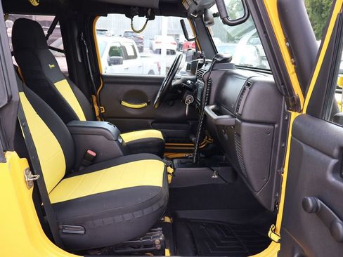 Used 2006 Jeep Wrangler Unlimited Rubicon AWD/4WD image 20